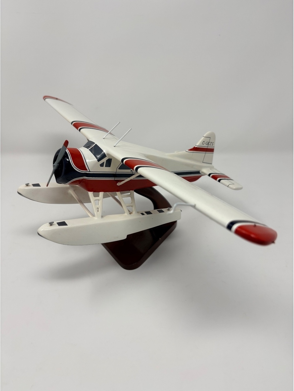 1/48 Wood Dehaviland DHC-2 Beaver model
